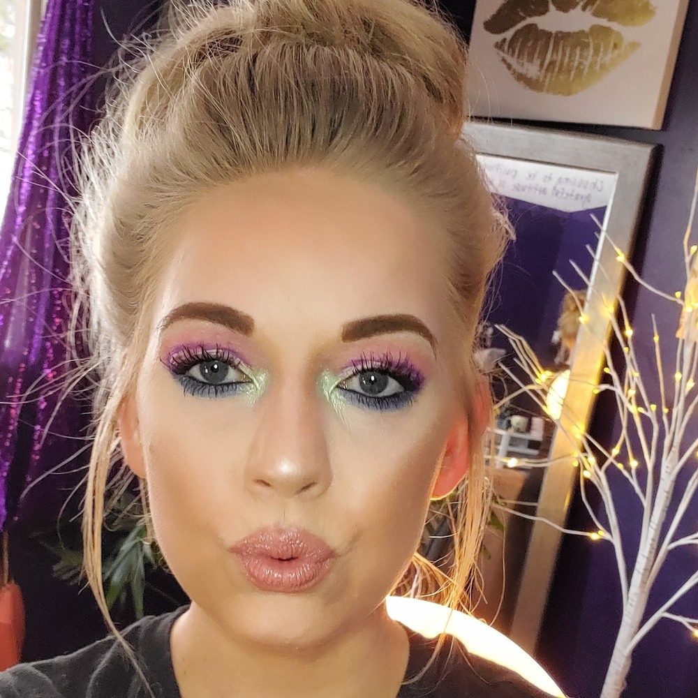 Meet your Posher, Jamie